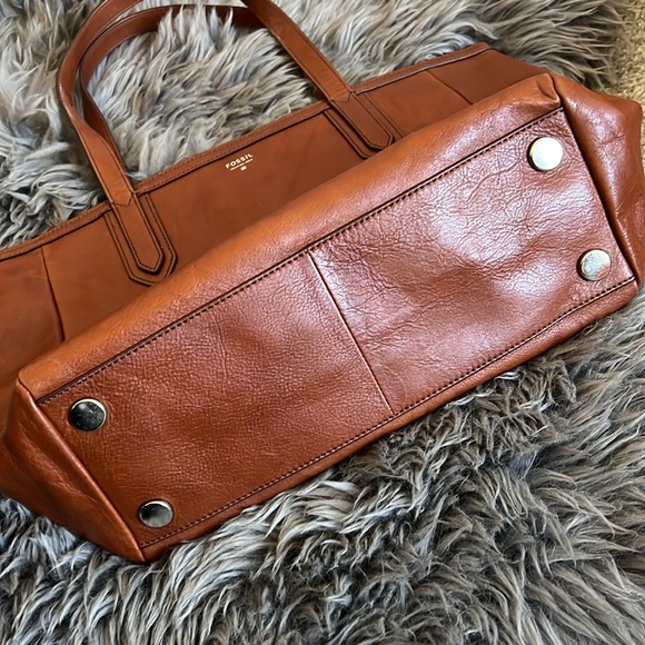 FOSSIL Real Leather Brown Zipper Sydney Tote Bag Purse - Picture 4 of 8